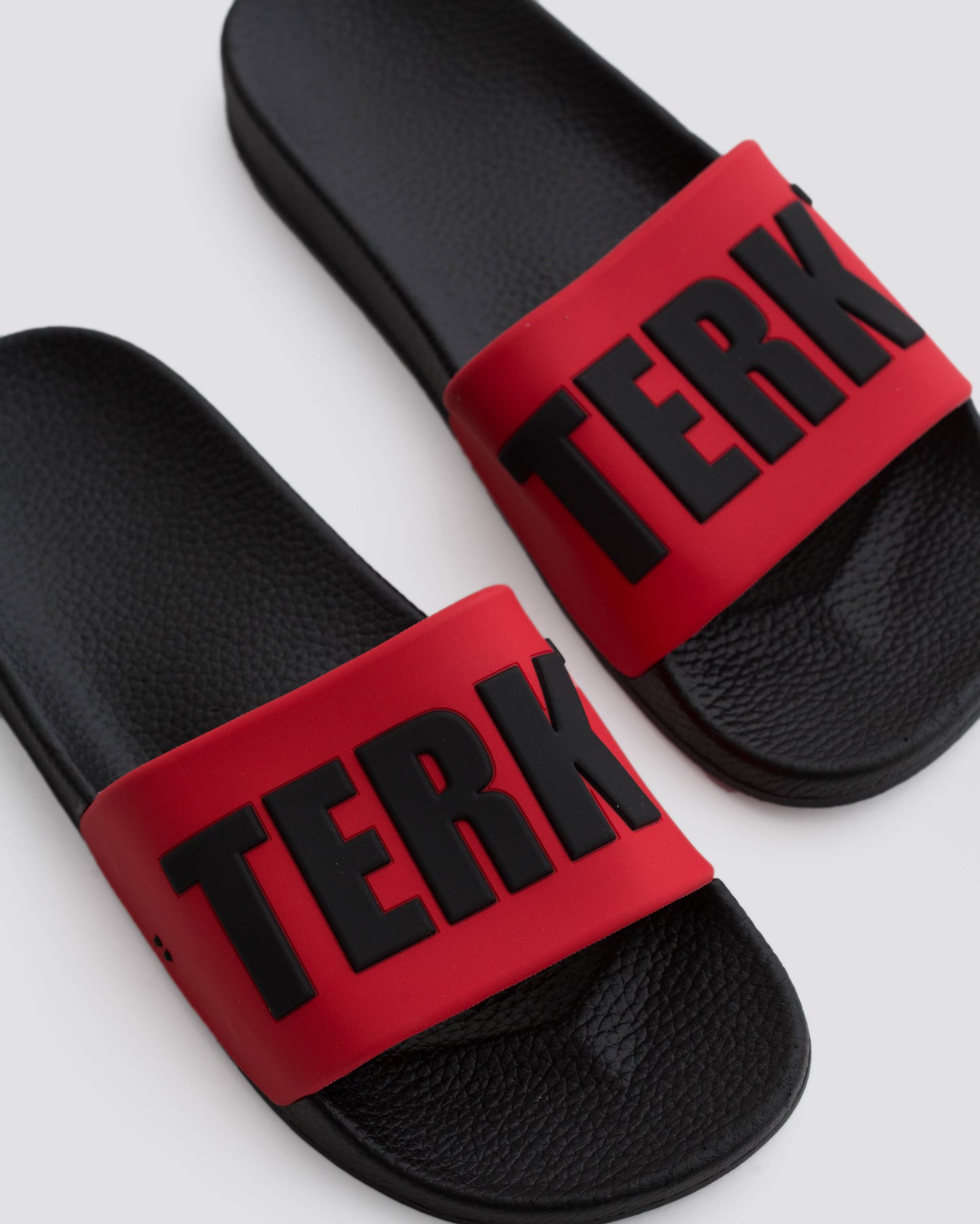 BLACK/RED 3D BLACK TERK LOGO SLIDE