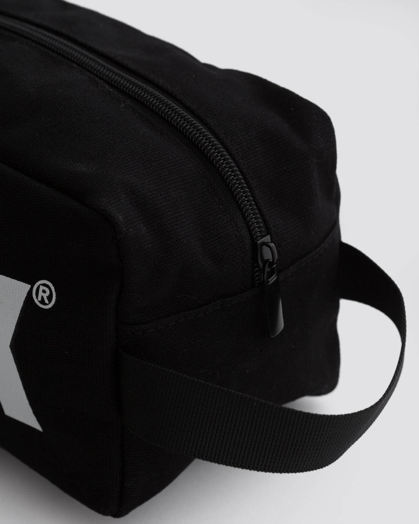 TERK TOILETRY KIT