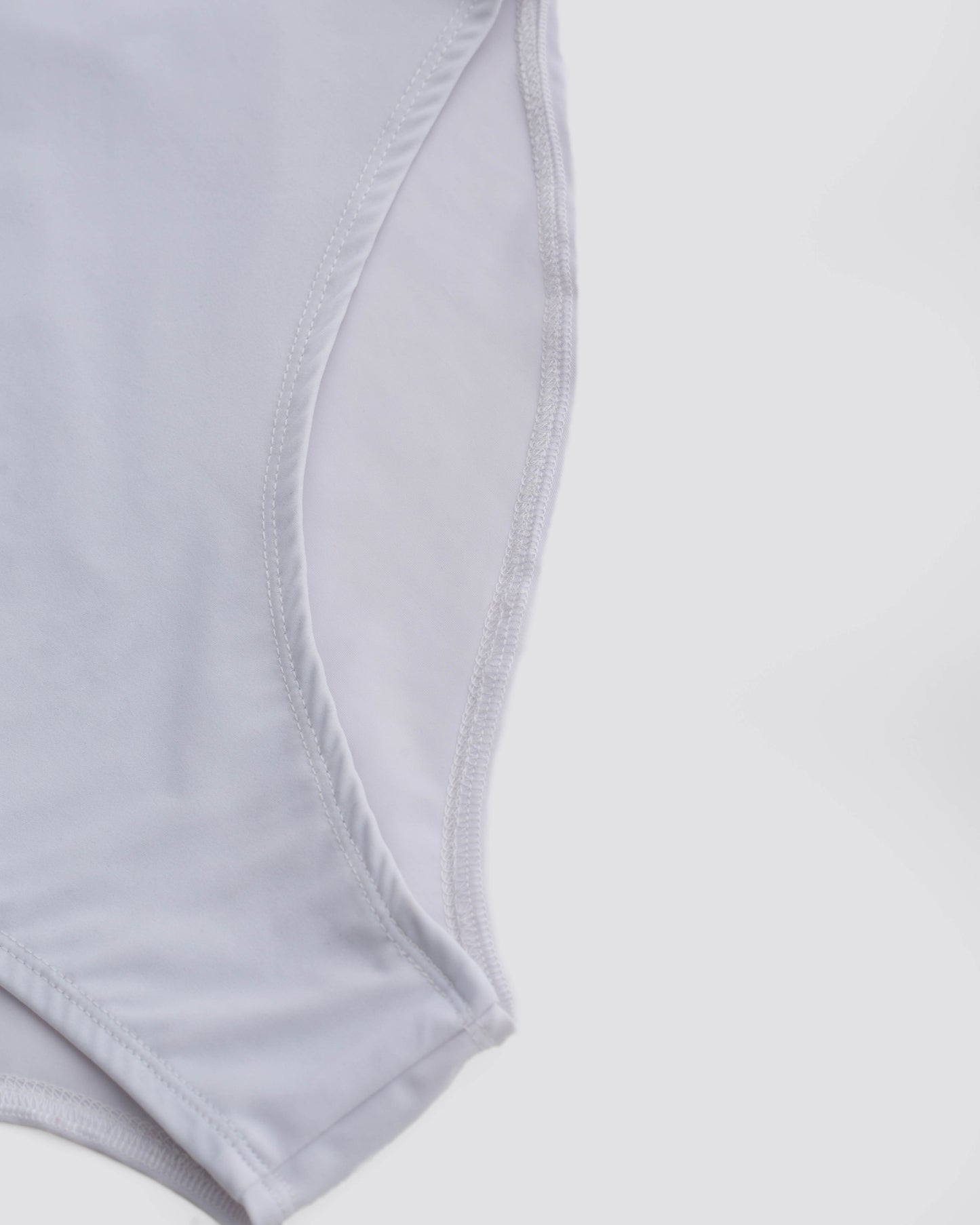 TERK One-Piece Swimsuit: Elegance Meets Comfort (white )