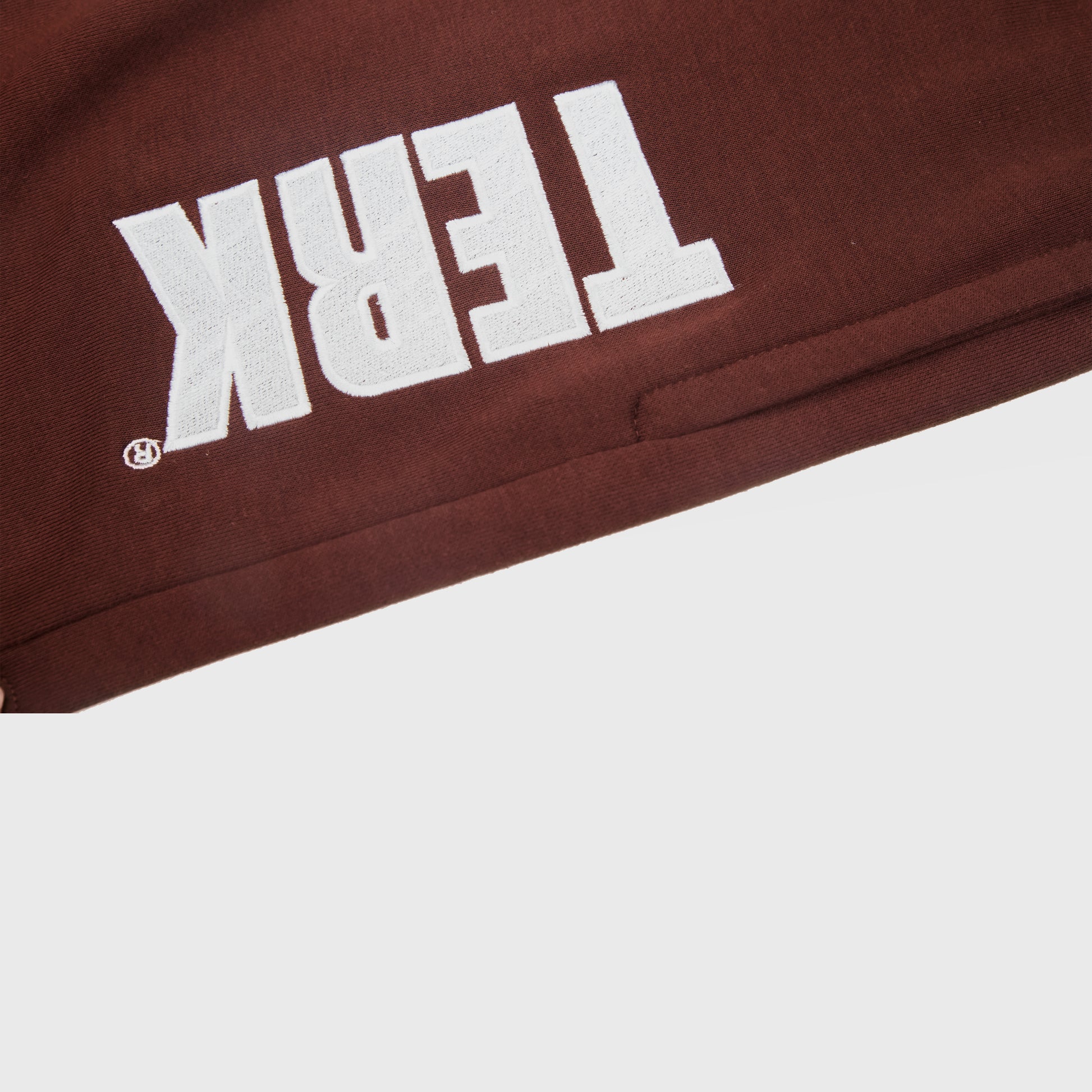 CHOCOLATE SOLID SWEAT SHORTS WITH WHITETERK EMBROIDERED LOGO