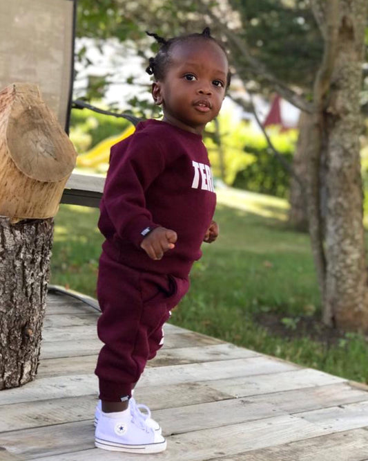 2-Piece Crewneck Sweatshirt & Pants Set
